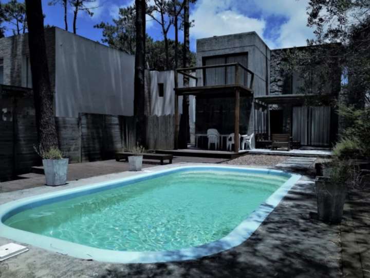 Casa en venta en Camino del Cerro Eguzquiza, El Tesoro