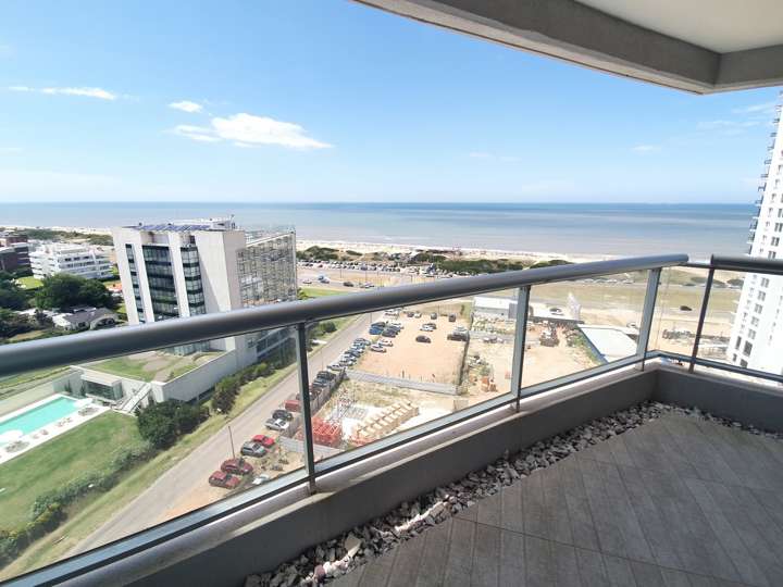 Apartamento en venta en Punta Del Este