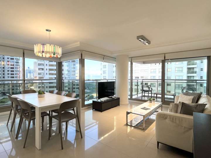 Apartamento en venta en Durazno, Maldonado