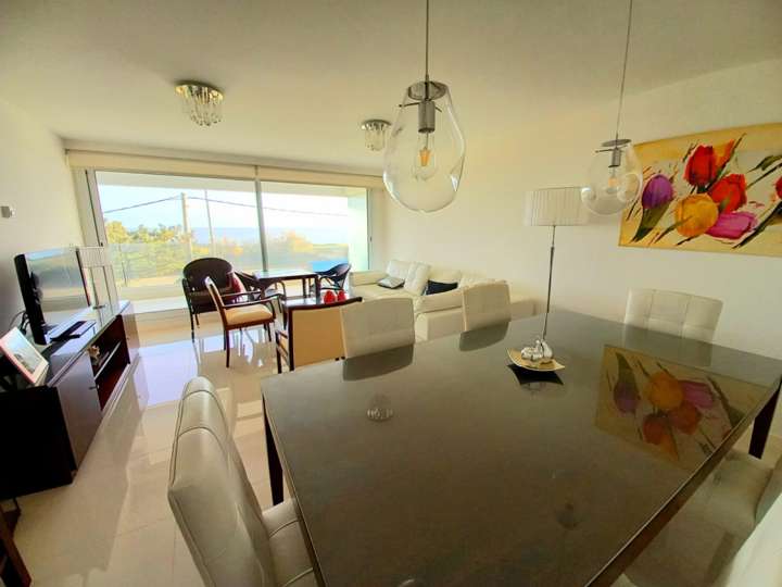 Apartamento en venta en Rambla Doctor Claudio Williman, Punta Del Este