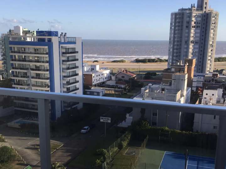 Apartamento en alquiler en Punta Del Este