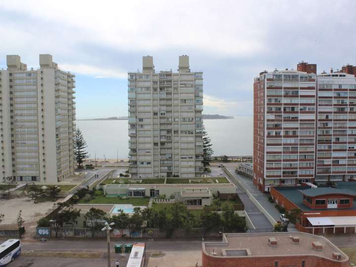 Apartamento en venta en Punta Del Este