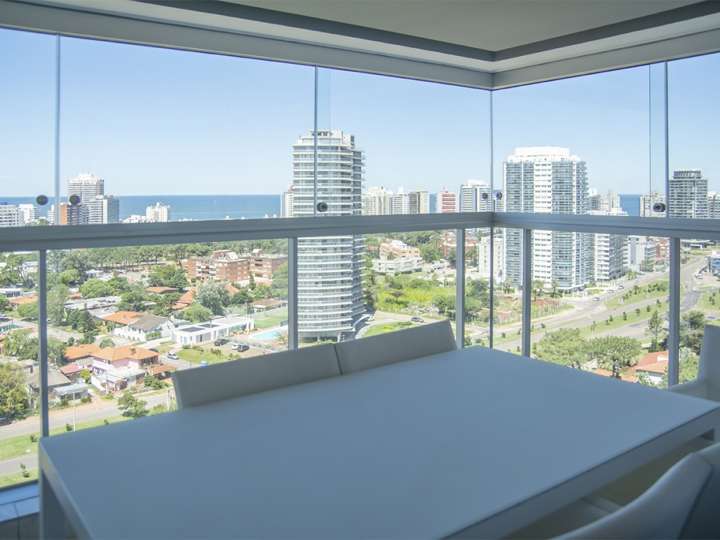 Apartamento en venta en Punta Del Este