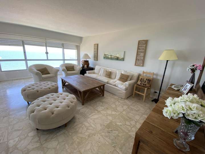 Apartamento en venta en Punta Del Este