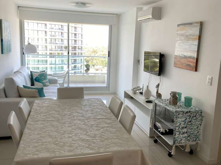 Apartamento en venta en Avenida Franklin Delano Roosevelt, Punta Del Este
