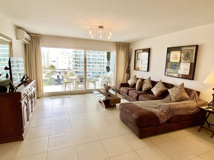 Apartamento en venta en Punta Del Este