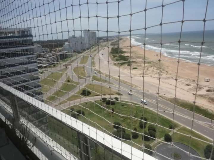 Apartamento en venta en Punta Del Este
