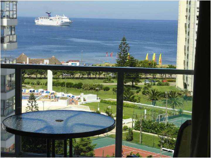 Apartamento en venta en Punta Del Este