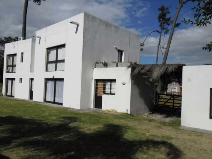Casa en venta en Pinares, Maldonado