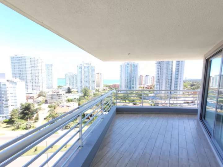 Apartamento en venta en Punta Del Este