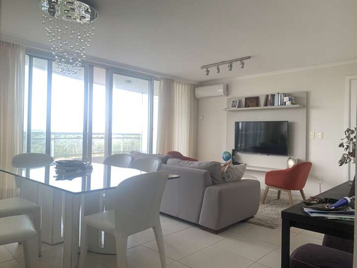 Apartamento en venta en Punta Del Este