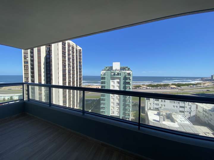 Apartamento en venta en Punta Del Este