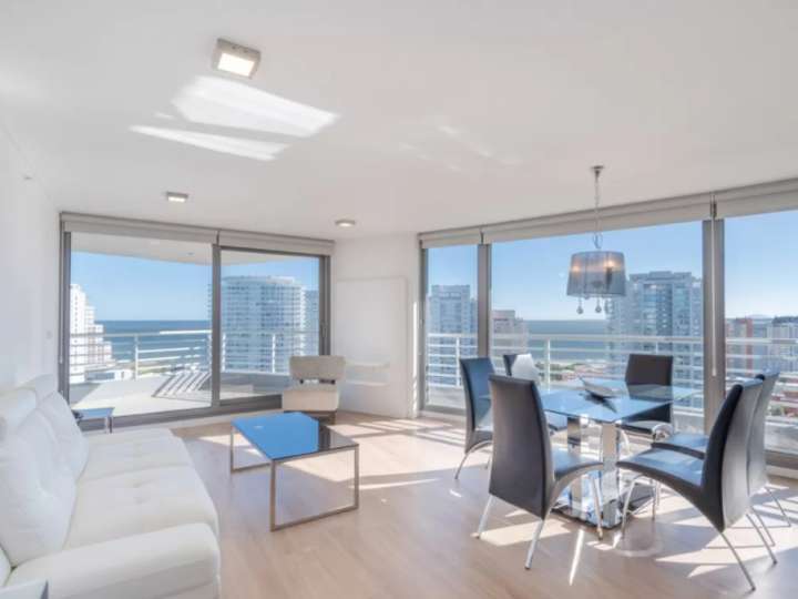 Apartamento en venta en Punta Del Este