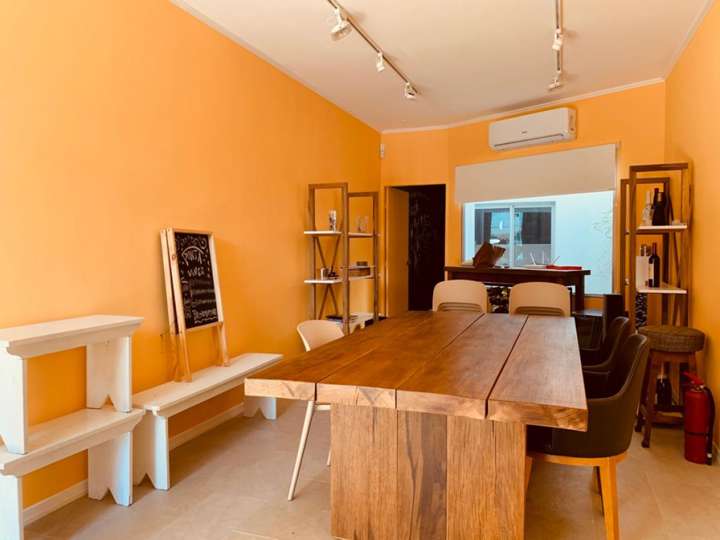 Comercial / Tienda en venta en Maldonado