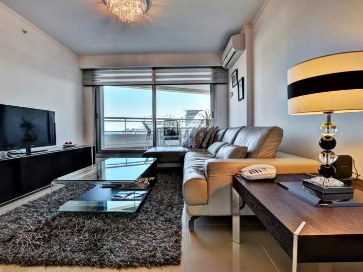 Apartamento en venta en Punta Del Este