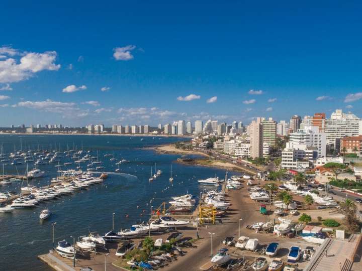 Apartamento en venta en Capitán Miranda (Calle 7), Punta Del Este