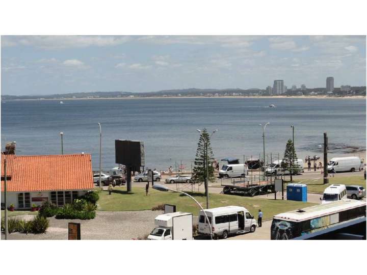 Apartamento en alquiler en Punta Del Este