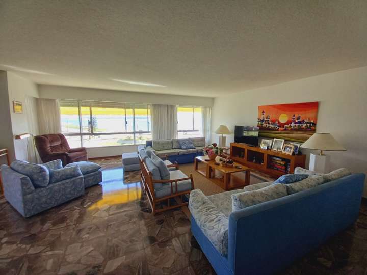 Apartamento en venta en Punta Del Este