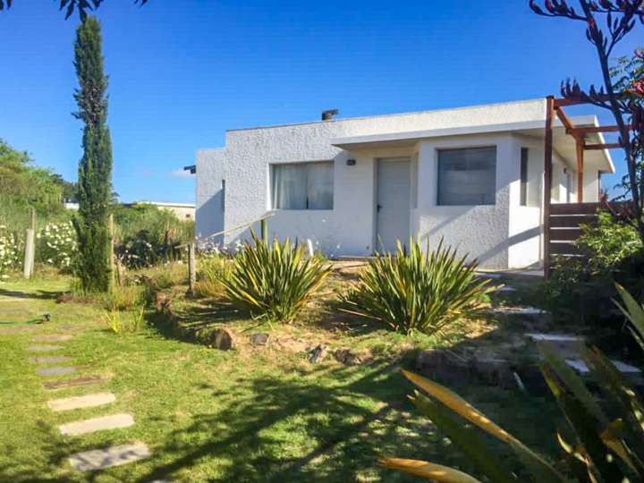 Casa en venta en Carmelo Rivero, Maldonado