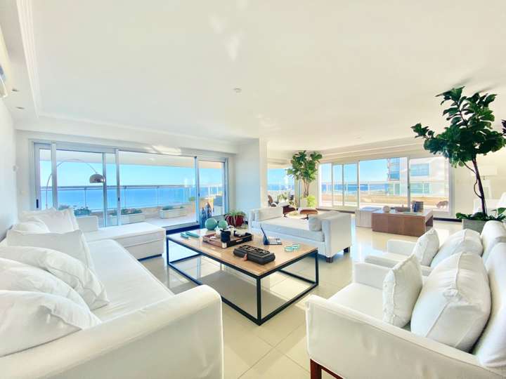 Apartamento en venta en Punta Del Este