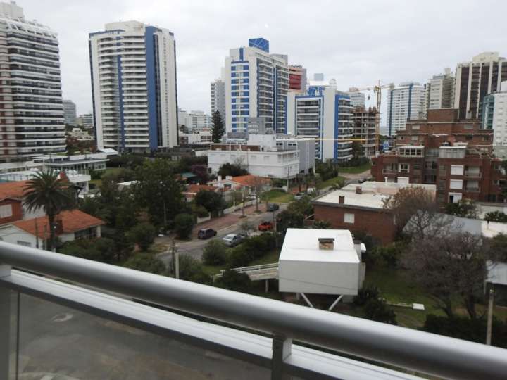 Apartamento en venta en Punta Del Este