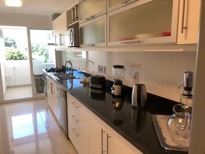 Apartamento en venta en Pinares, Maldonado