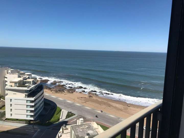 Apartamento en venta en Punta Del Este