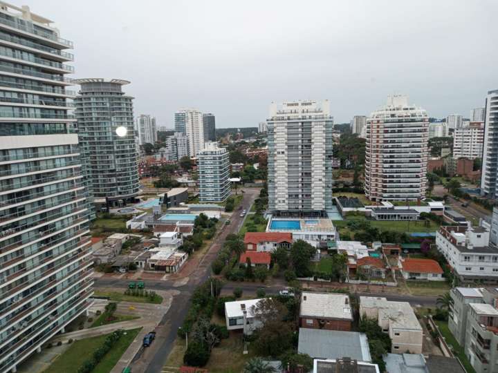 Apartamento en venta en Punta Del Este