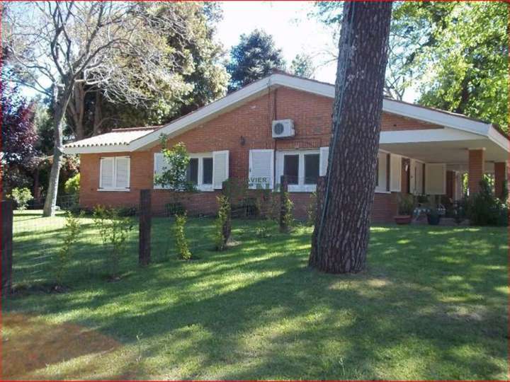 Casa en alquiler en Punta Del Este