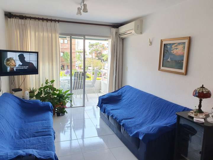 Apartamento en venta en Las Gaviotas (Calle 29), Punta Del Este