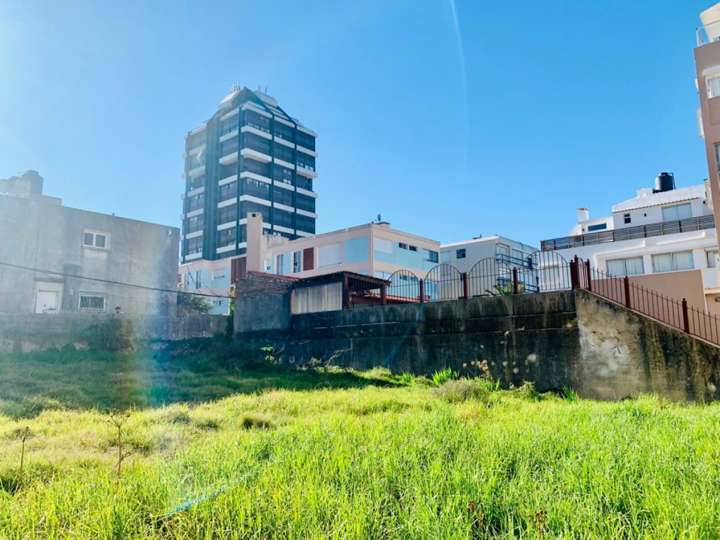 Terreno en venta en Los Arrecifes (Calle 25), Punta Del Este
