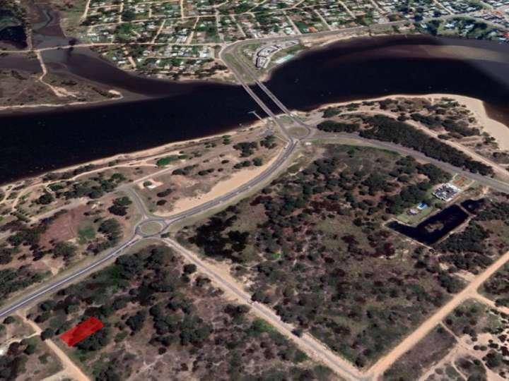 Terreno en venta en Punta Del Este