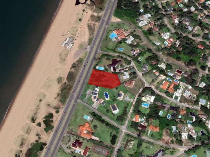 Terreno en venta en Rambla Doctor Claudio Williman, Maldonado