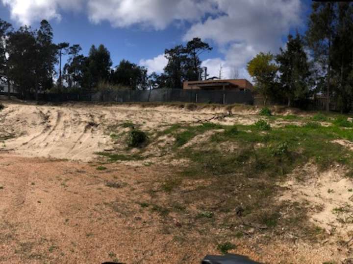 Terreno en venta en Punta Del Este