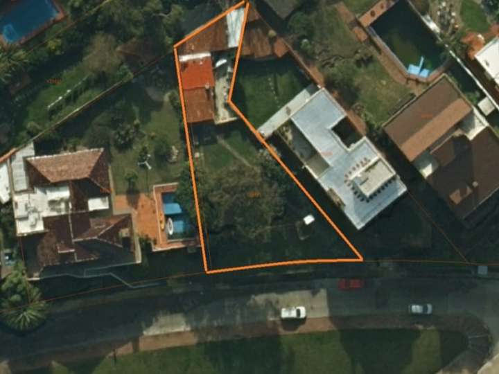 Terreno en venta en Punta Gorda, Montevideo