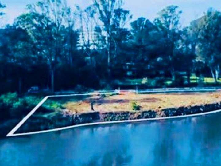 Terreno en venta en Raúl Montañez, El Tesoro