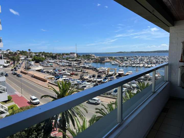 Apartamento en venta en Gorlero, Punta Del Este