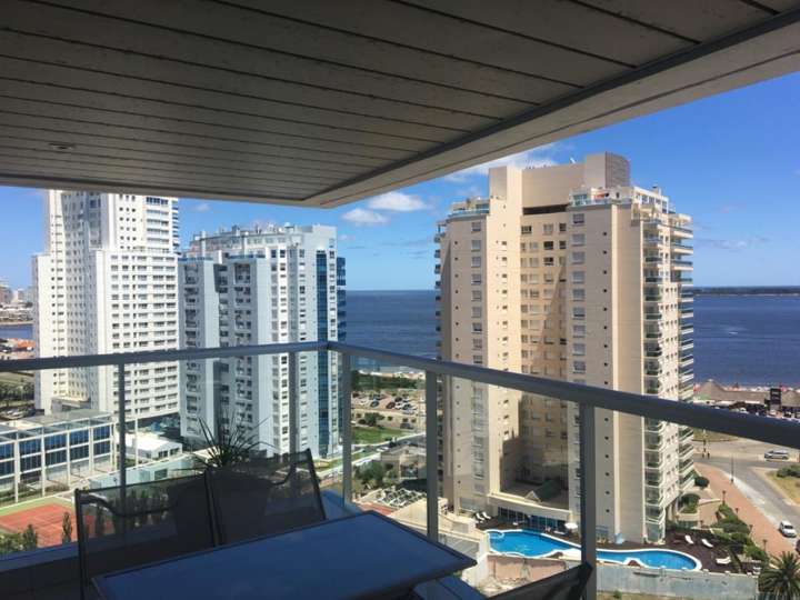 Apartamento en venta en Punta Del Este