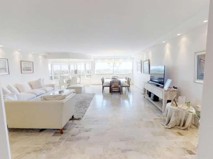 Apartamento en venta en Punta Del Este