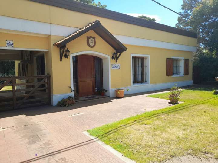 Casa en venta en Pinares, Maldonado