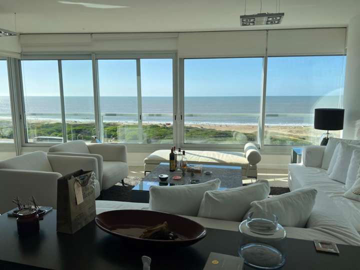 Apartamento en venta en Punta Del Este