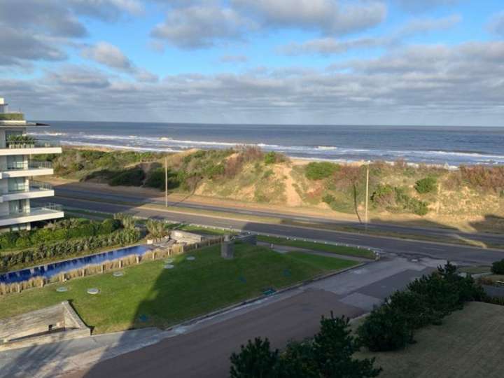 Apartamento en venta en Punta Del Este