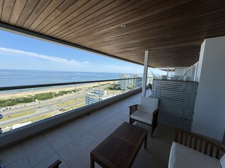 Apartamento en venta en Punta Del Este