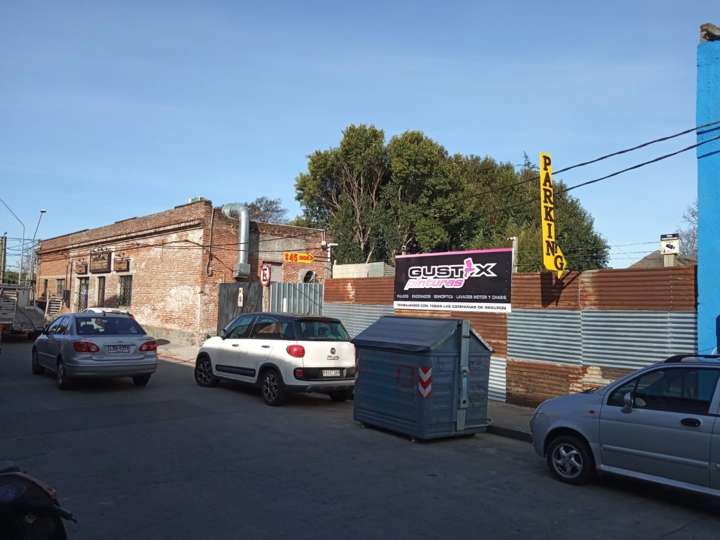 Comercial / Tienda en venta en Barrio Sur, Montevideo