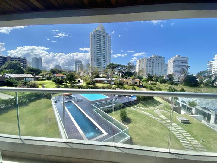 Apartamento en venta en Punta Del Este