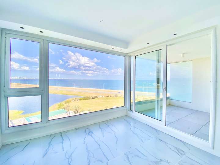 Apartamento en venta en Pinares, Maldonado