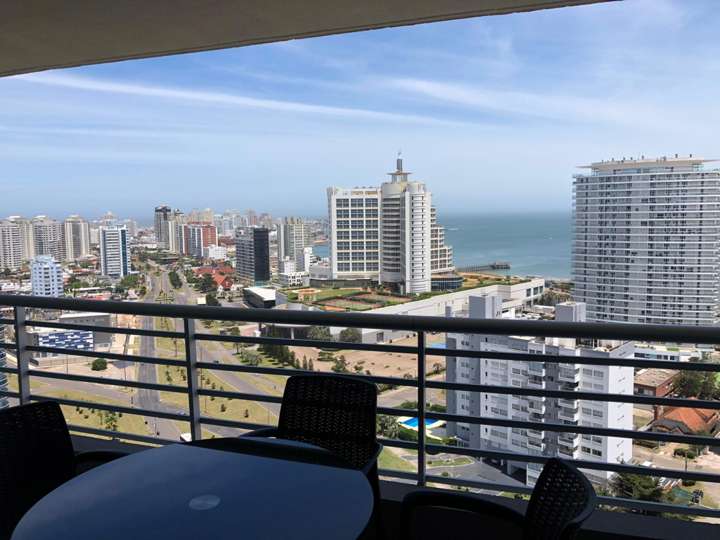 Apartamento en venta en Punta Del Este