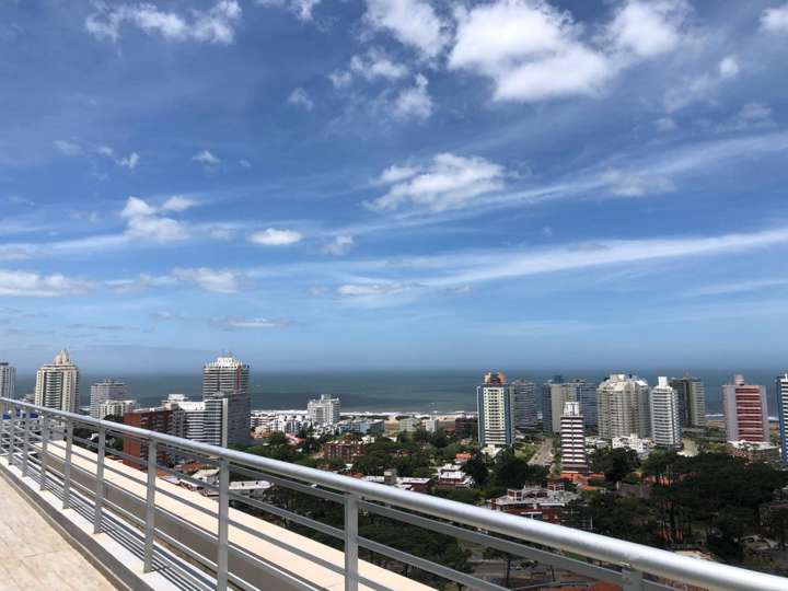 Apartamento en venta en Punta Del Este