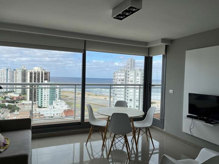Apartamento en venta en Punta Del Este