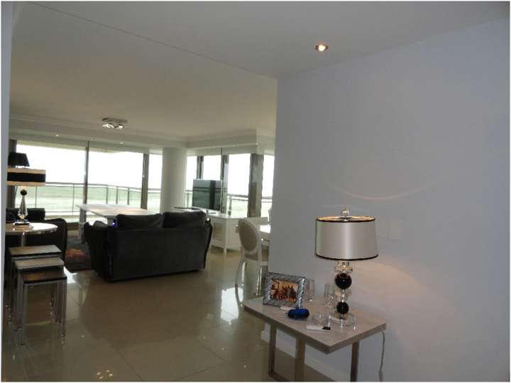 Apartamento en venta en Punta Del Este